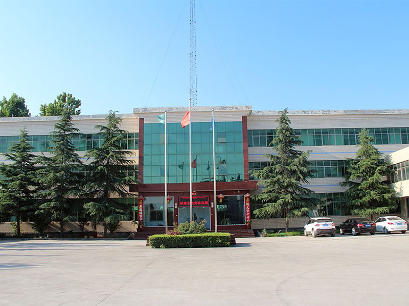 公司響應(yīng)國(guó)家環(huán)保要求，對(duì)企業(yè)進(jìn)行土壤檢測(cè)，各項(xiàng)檢測(cè)結(jié)果均達(dá)標(biāo)